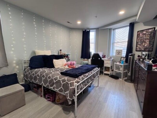 Photo - Recently Renovated 3 Bed/2 Bath Right In The Heart Of Washington Square!