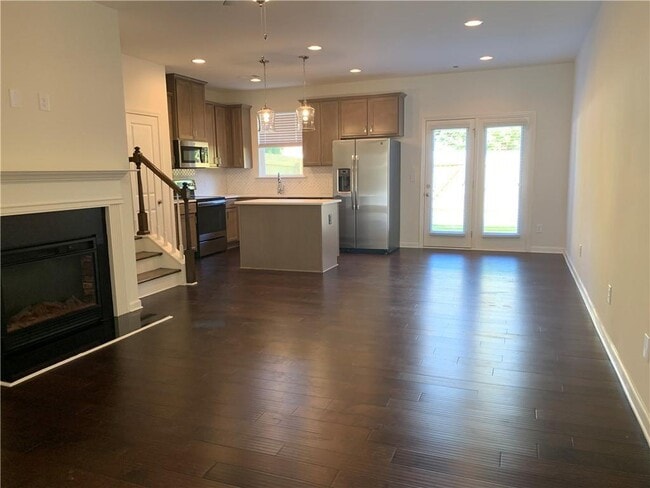 Building Photo - 4908 Longview Walk