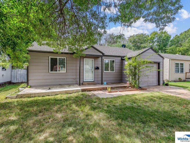 2 bedroom 1 bath - SE Wichita - 2 bedroom 1 bath - SE Wichita House