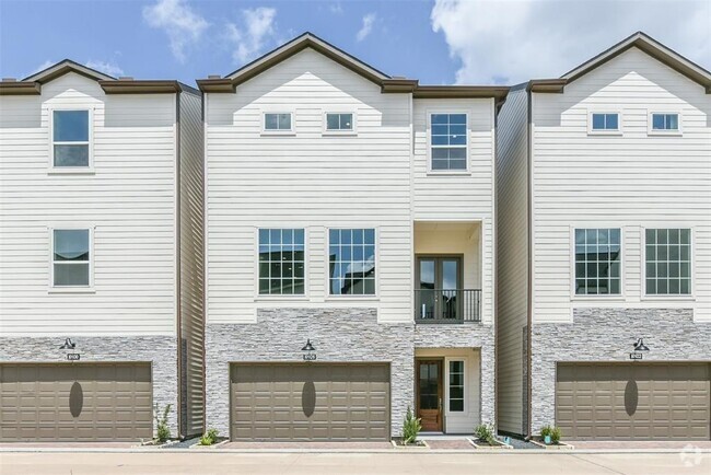 Building Photo - 10922 Brookeshire Chase Ln Rental