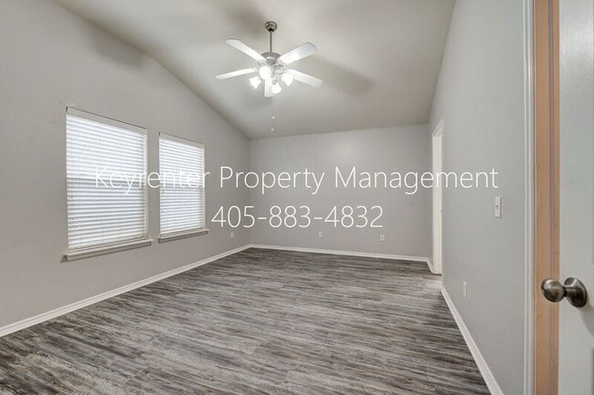 Photo - 13313 SW 2nd Terrace