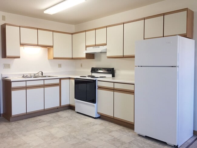 Dakota Terrace Apartments