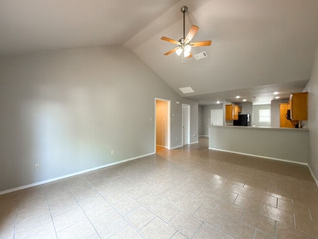 Building Photo - 906 N.46th Street-
