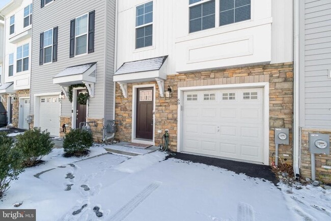 Photo - 69 Aviary Rd