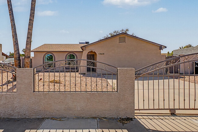 Photo - 13608 N 41st Pl