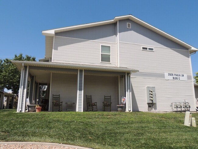 Building Photo - 2928 Paula Ln Unit C4