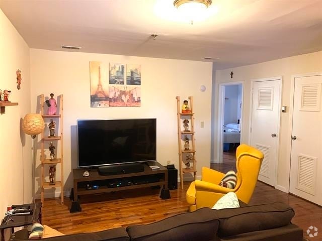 Building Photo - 524-526 4th St Unit 6 Rental