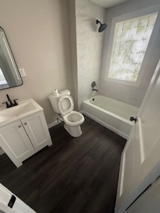 Photo - 390 East 152 Unit 1