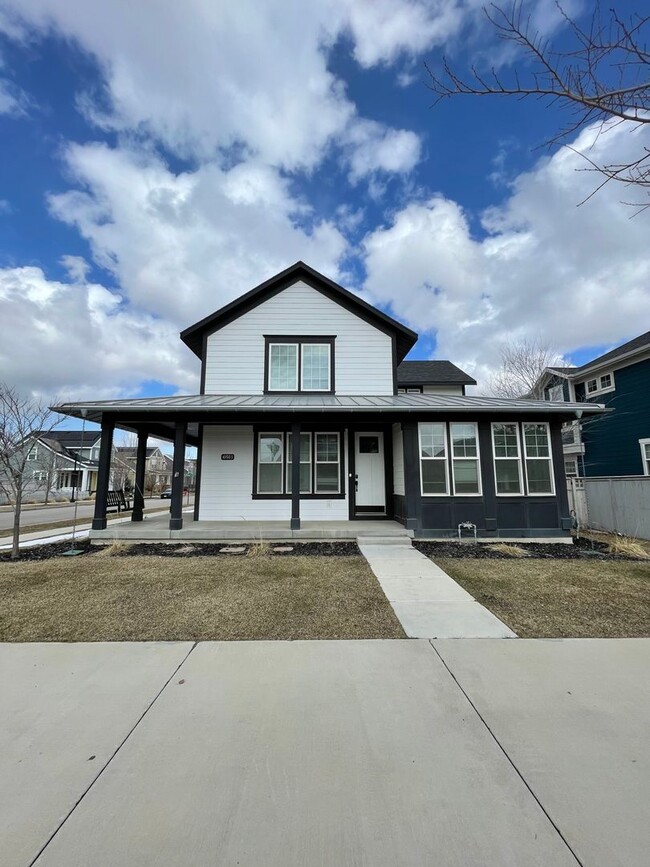 Large Daybreak home! - Large Daybreak home!