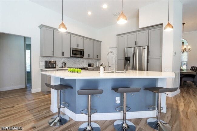 Building Photo - 3510 Lakemont Dr