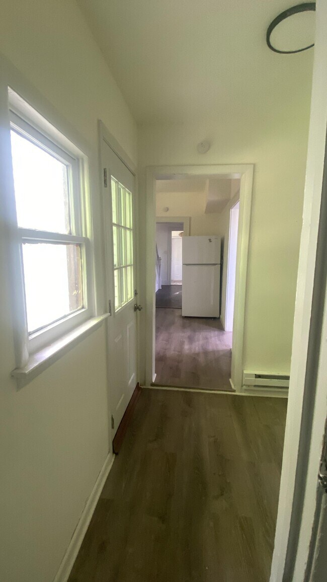 146 Pleasant St Ext