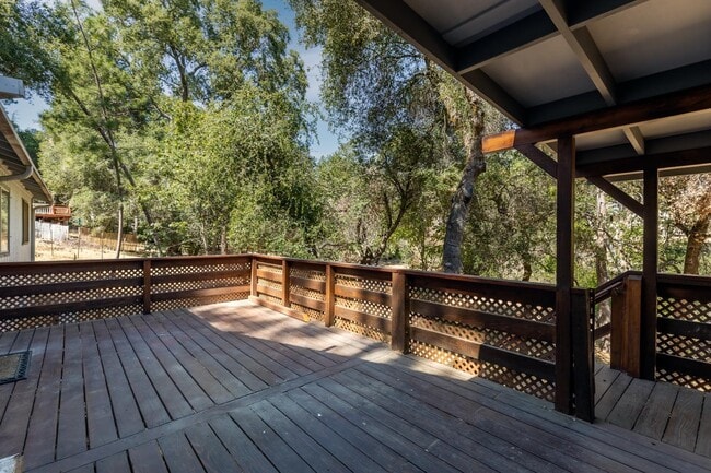 Photo - 17434 Virginia Way