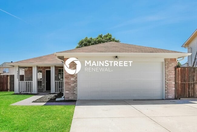 Building Photo - 4 Bedroom Pet-Friendly Home in FOREST HILL, TX with Main Street Renewal