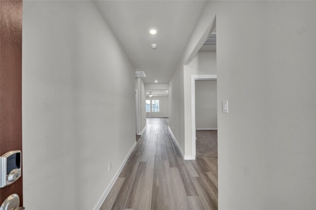 Photo - 6338 Buffalo Bnd Ln