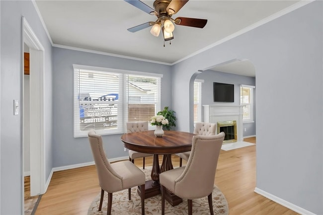 Photo - 5942 Birch St