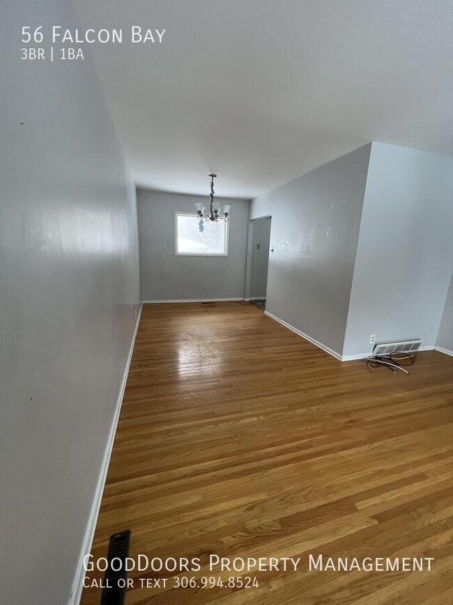 Photo - 56 Falcon Bay