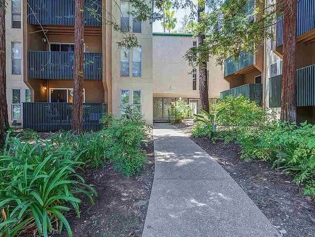 Photo - 185 Sierra Dr Unit Greenwood Condos