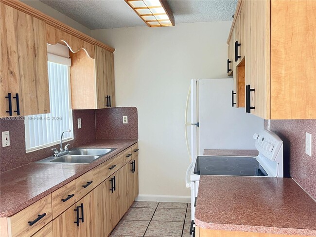 Photo - 20341 SW 117th Ave