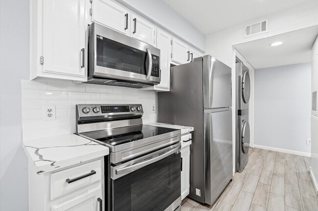 Photo - 14600 Fonmeadow Dr Unit 602