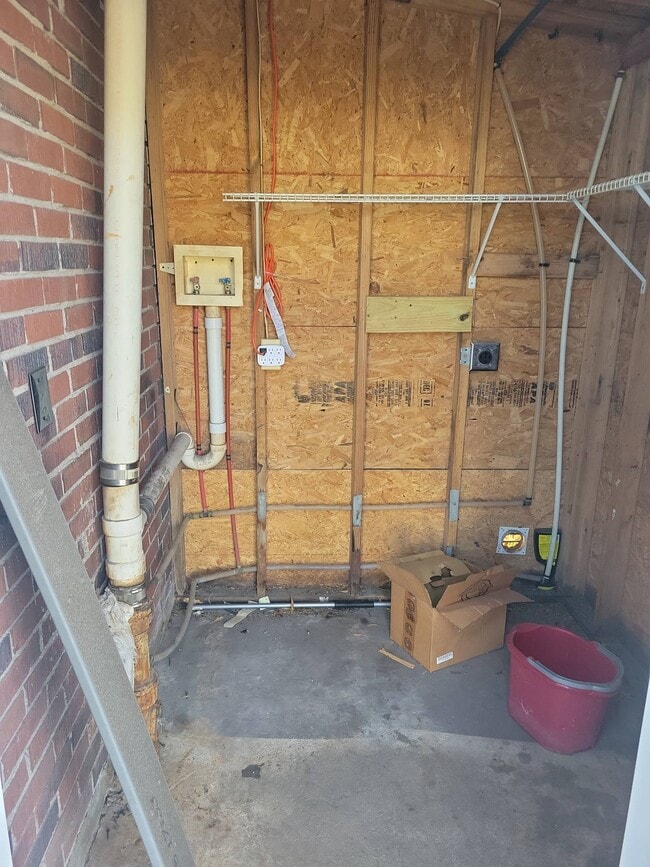 Photo - 5403 Torgerson Dr