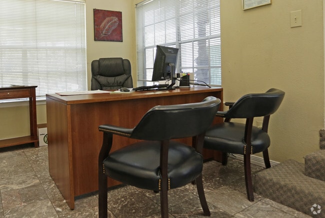 Leasing Office