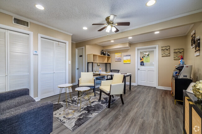 Leasing Office - The Creole