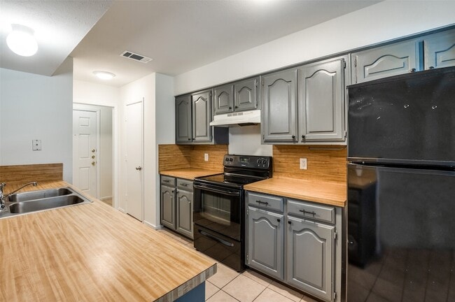 Photo - 748 Prairie Creek Dr Apartment