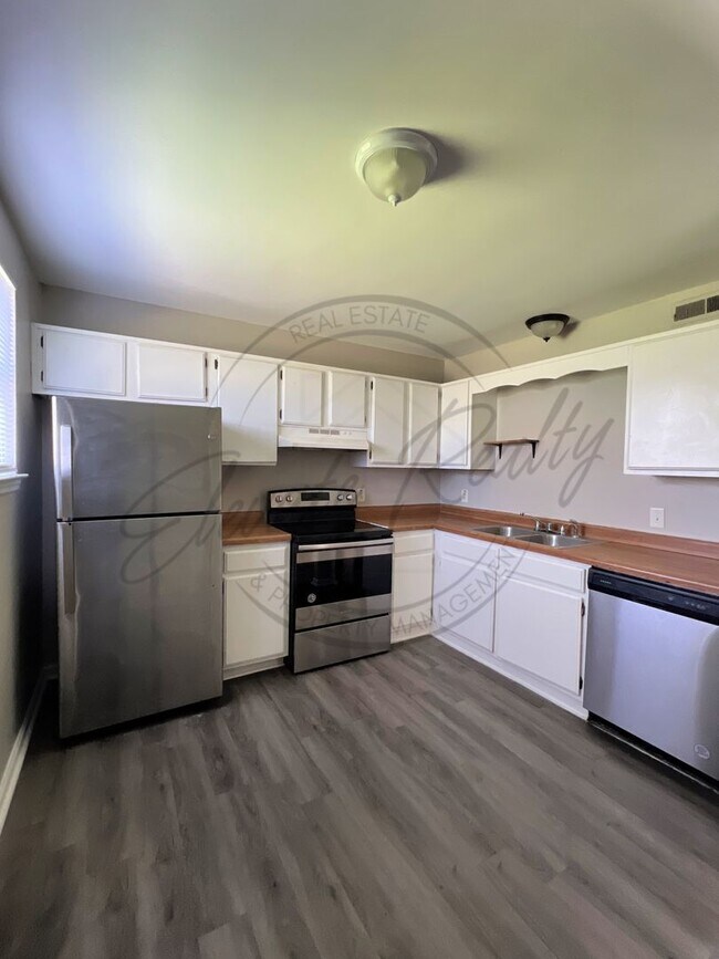 Photo - Updated Two-Bedroom Duplex for Rent Near Trinity Hills, Nashville!