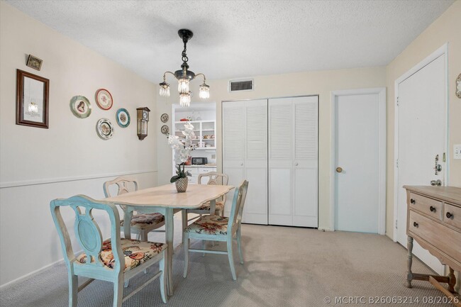 473 Lake Frances Dr
