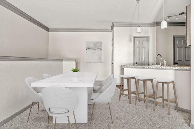 Building Photo - Avenues at Cypress