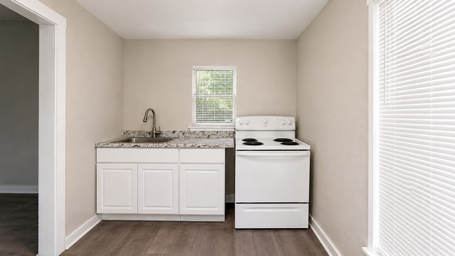 1817 San Luis St