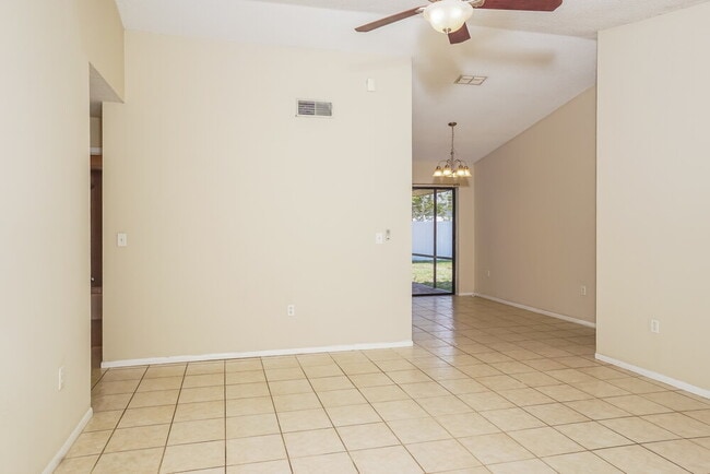 Photo - 2264 Silver Maple Ct
