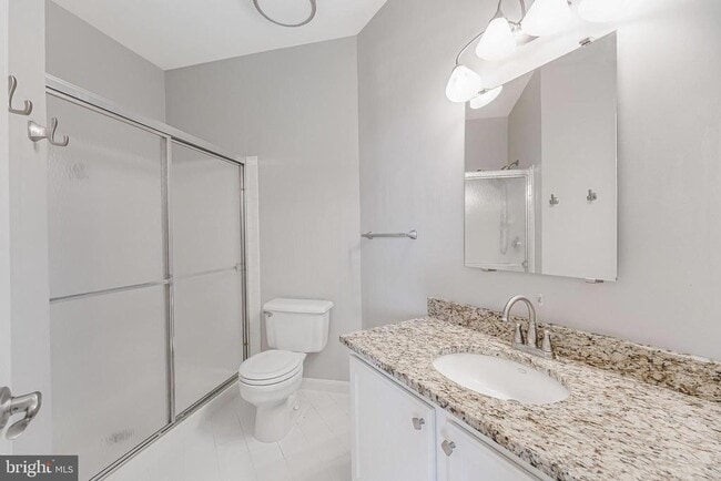 Photo - 20451 Chesapeake Square Unidad 301