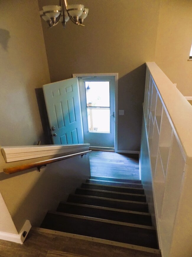 Photo - 115 Belmont Dr