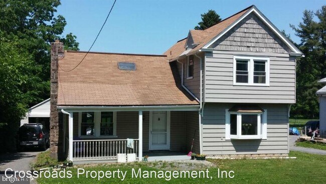 2 br, 2 bath House - 1445 New Holland Pike - 2 br, 2 bath House - 1445 New Holland Pike