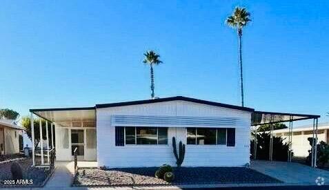Building Photo - 2501 W Wickenburg Way Rental