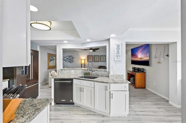 Photo - 4350 51st Ave S