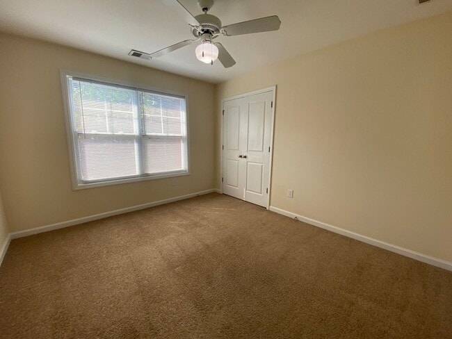 Photo - PRE-LEASING FOR AUGUST 2026!