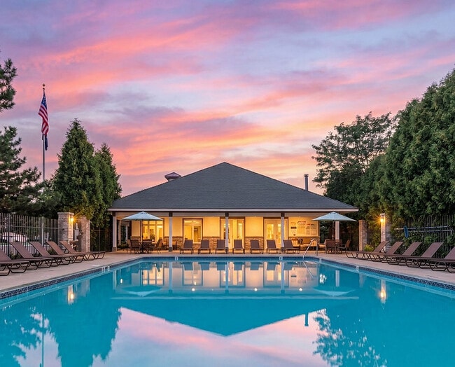 Piscina de Clearview Apartments en Sunset 3 - Clearview
