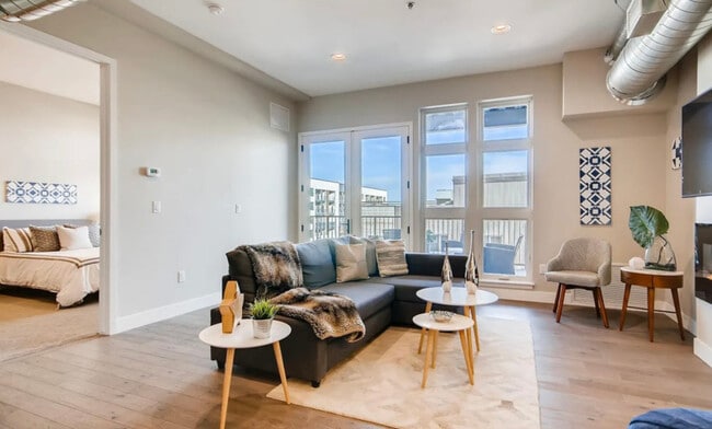 Photo - 3198 Blake St Unit 405b