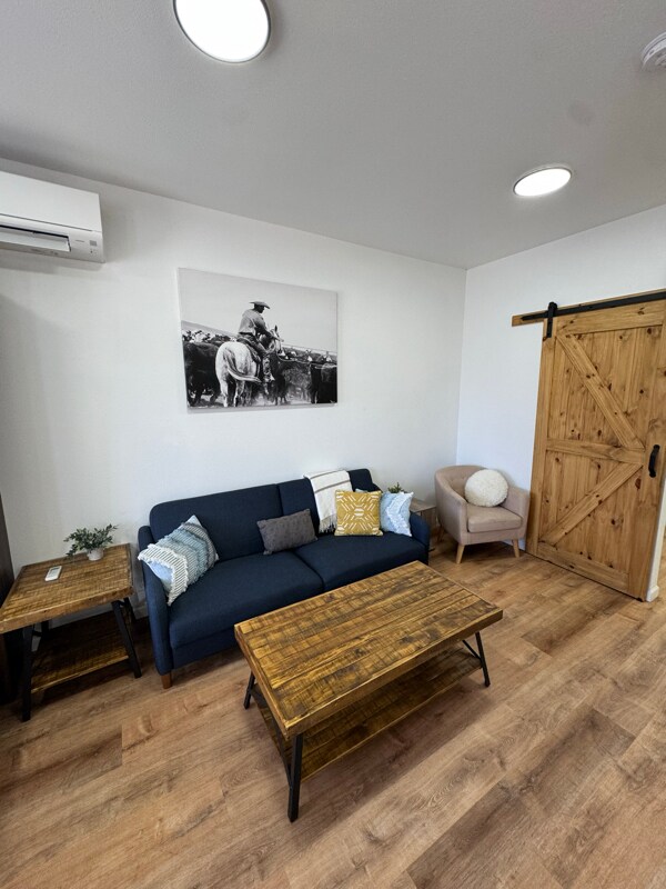 257 S E St Unit 257 unit 1