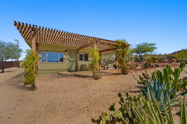 Photo - 67939 Sullivan Rd