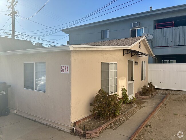 Building Photo - 527 Chester St Rental