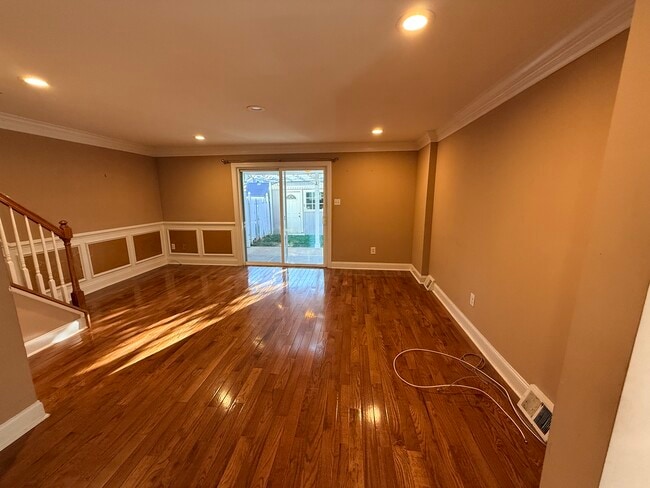 Photo - 3808 Ronnald Dr