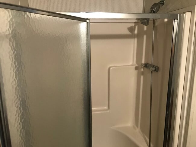 Photo - 500 Linen Ln