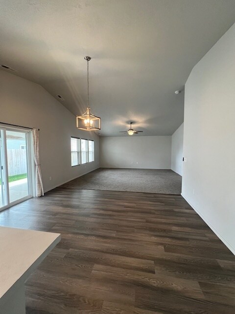 Photo - 4 Bed 2 Bath Home in Nampa!
