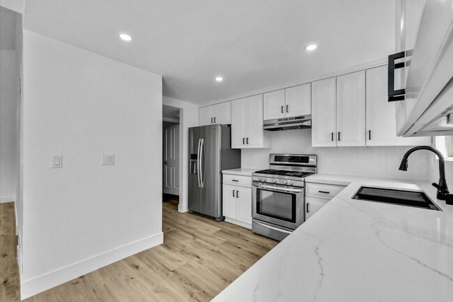 18652 Libra Cir Unit 1