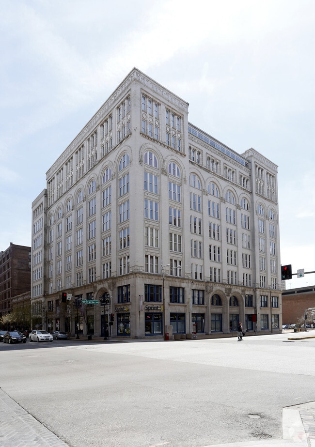 Primary Photo - The Meridian