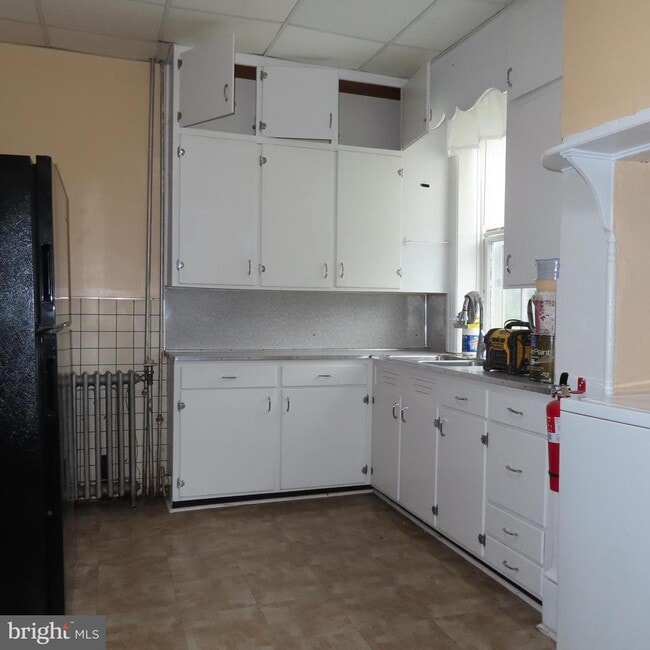 Building Photo - 103 N Earl St Rental
