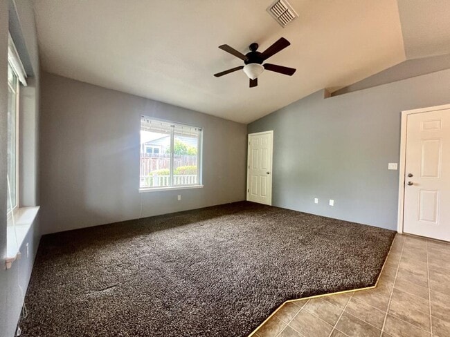 Photo - 1268 SW Sun Glo Dr